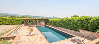 Amazing home in Barberino di Mugello