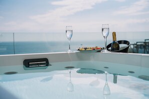 Deluxe Suite With Jacuzzi | Pemandangan balkoni