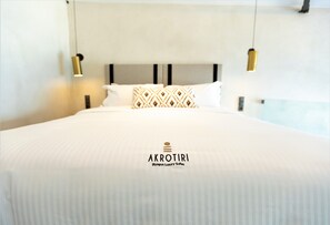 Suite Superior | 1 kamar tidur, seprai premium, bantalan ekstra lembut, dan minibar