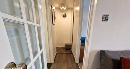 Super Comfy Apartment - Devon - A38 - Sleep 4pers