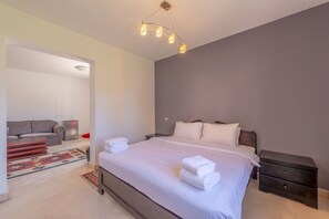 4 bedrooms