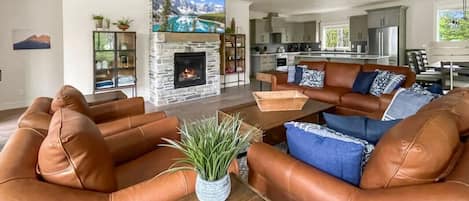 Smart TV y chimenea