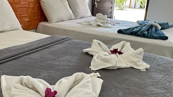 Comfort vierpersoonskamer | Gratis wifi, beddengoed