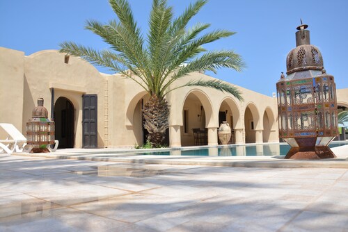 Dar Almassa est un Riad Paradisiaque avec sa Piscine et ses Suite de 60m²