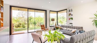 Souvenirs,  architect's house with pool and garden