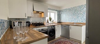 2-bed House Walking Distance to Bicester Village