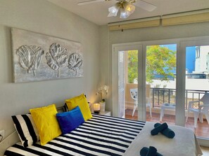 3 Schlafzimmer, Zimmersafe, Schreibtisch, Bügeleisen/Bügelbrett