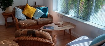 Newly Equipped 1 Bedroom Lodge on Coastal Path