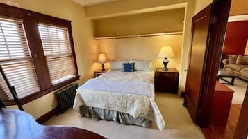 3 dormitorios, escritorio, wifi gratis y ropa de cama