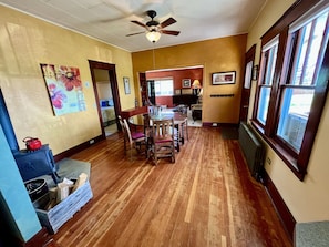 Interior - Beautiful Farmhouse- Sleeps up to 7. (Paonia)