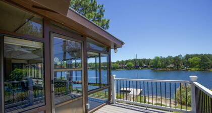 Pinehurst Lake House - 4 Bedroom House with Pool!