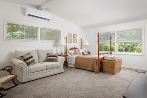 2 chambres, bureau, accès au Wi-Fi (inclus), literie fournie