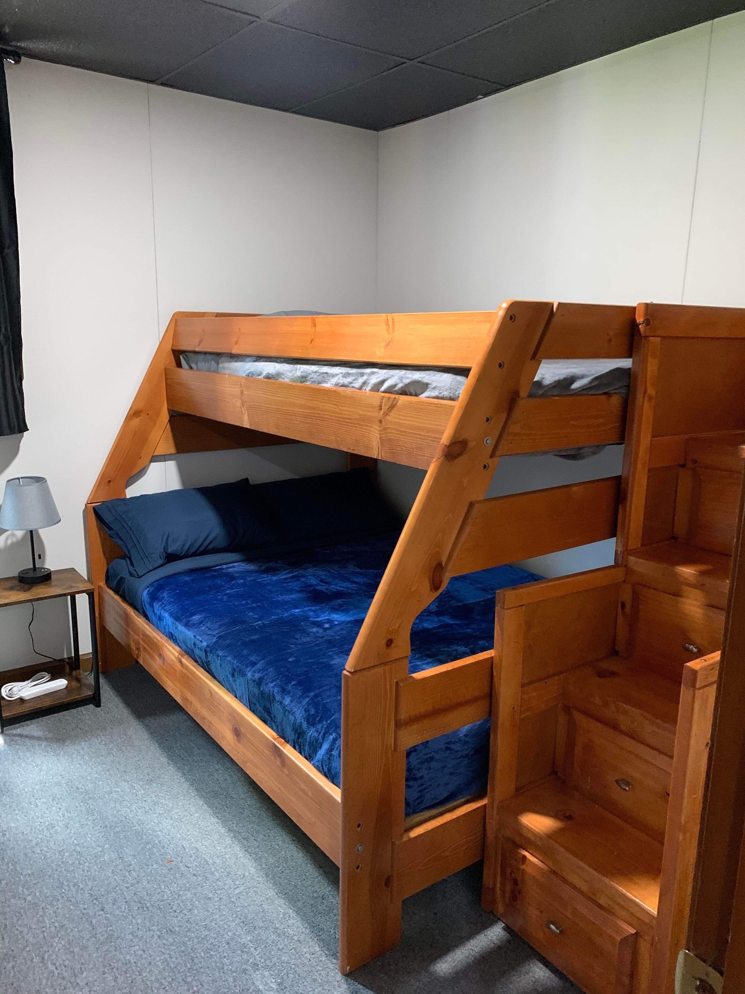 4 habitaciones y wifi gratis 