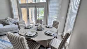 House, Multiple Beds, Lanai, Golf View | Private kitchen | Fridge, microwave, oven, stovetop