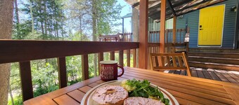 Lakeview Cottage under the Canopy