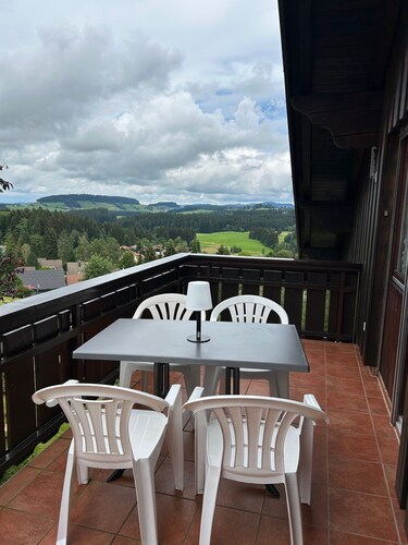 lovely holiday flat, beautiful surrounding at all seasons