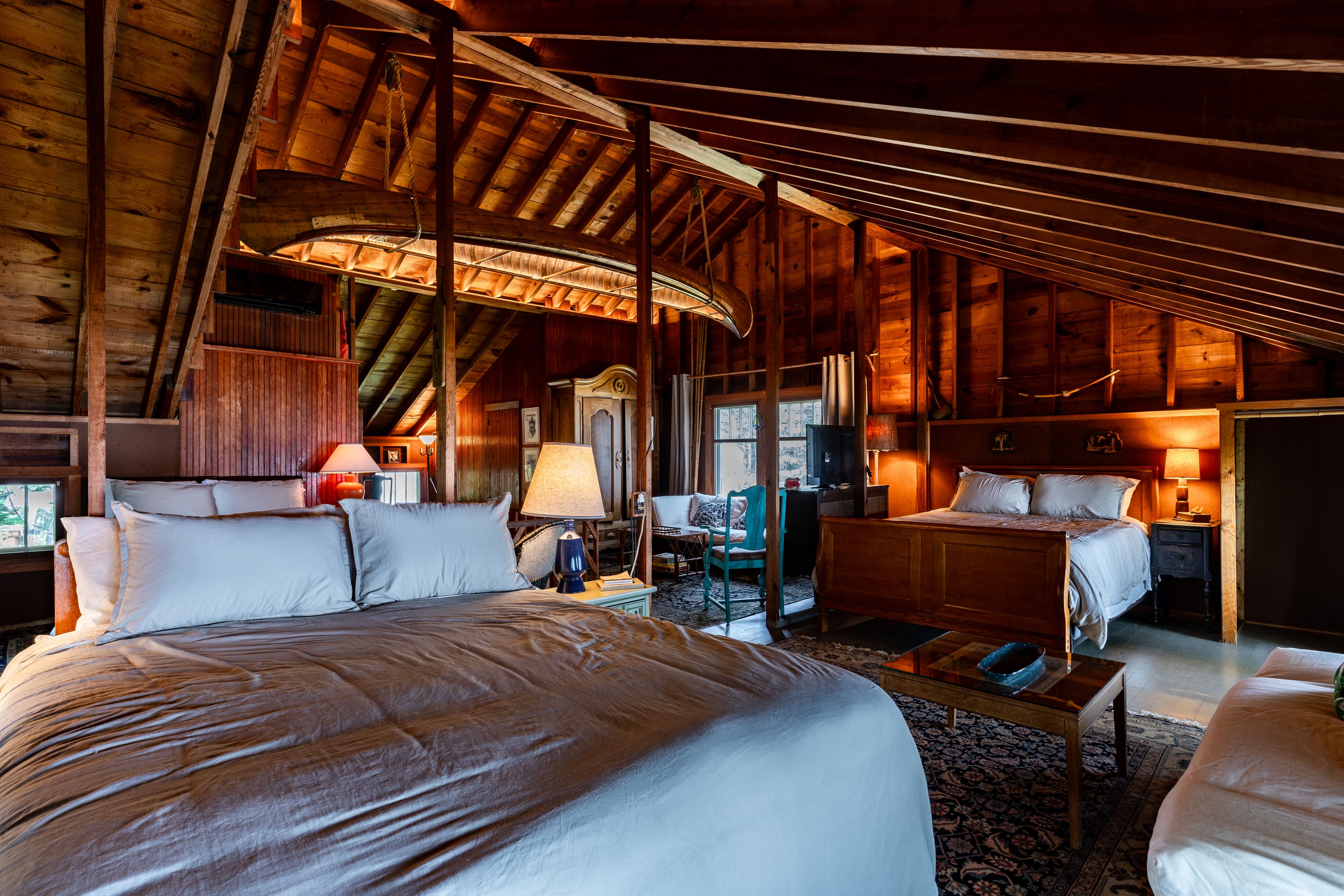 2 bedrooms, desk, free WiFi, bed sheets