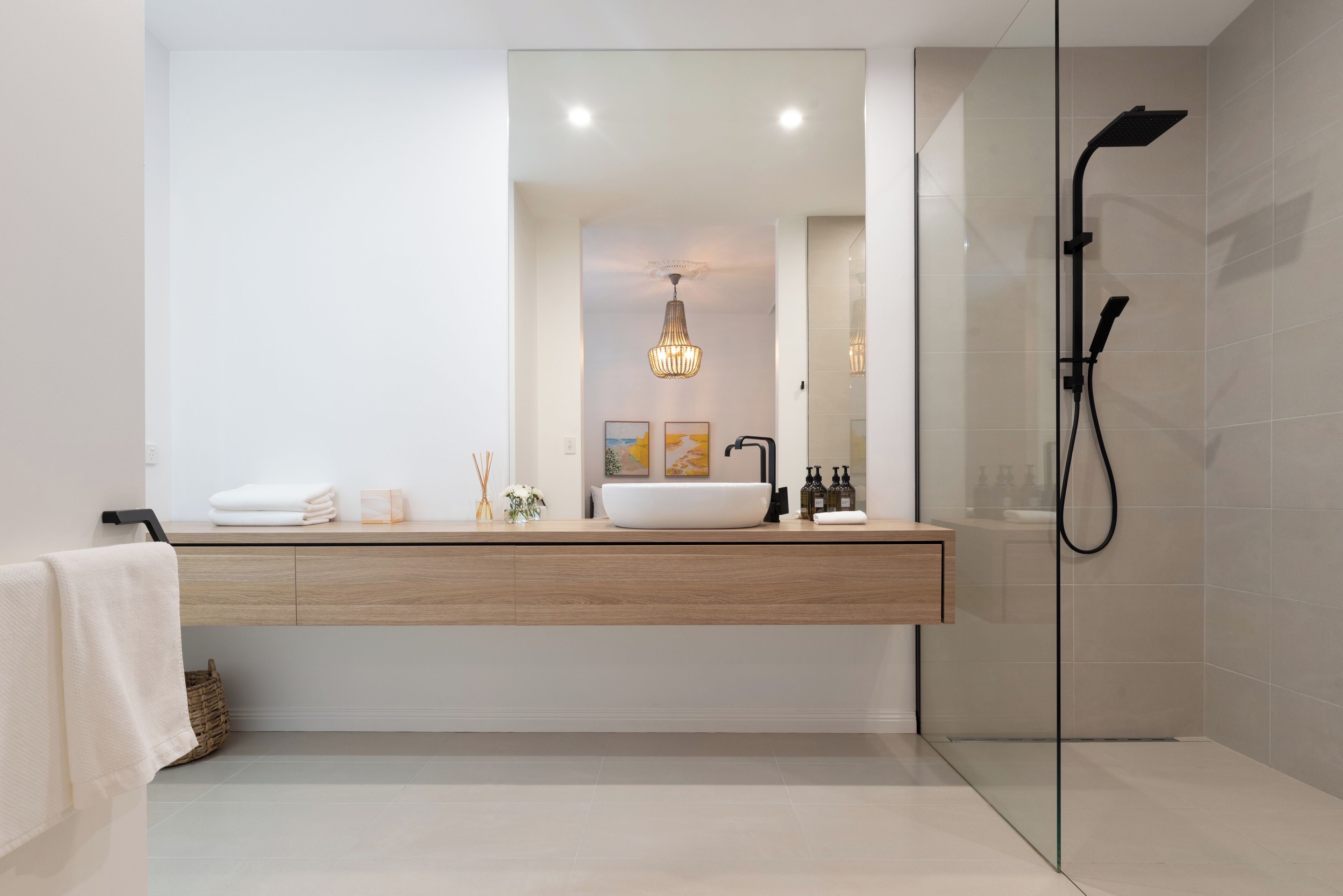 Shower, hair dryer, towels, shampoo