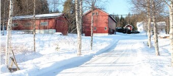 Peaceful holiday apartment on a small farm, Tørberget in Trysil