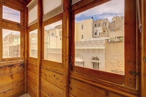 Interior - Stylish 2BR Apartment in Valletta (Valletta)
