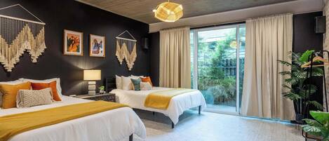 6 chambres, fer et planche à repasser, Wi-Fi, draps fournis