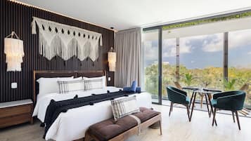 3 bedrooms, individually decorated, individually furnished