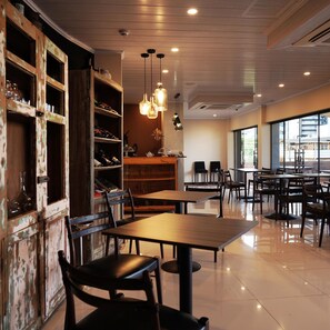 Restaurant - Chairú Eco Hotel (Santa Cruz)