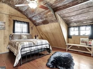 3 bedrooms, travel cot, WiFi, bed sheets