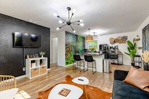 Smart TV, fireplace, table tennis