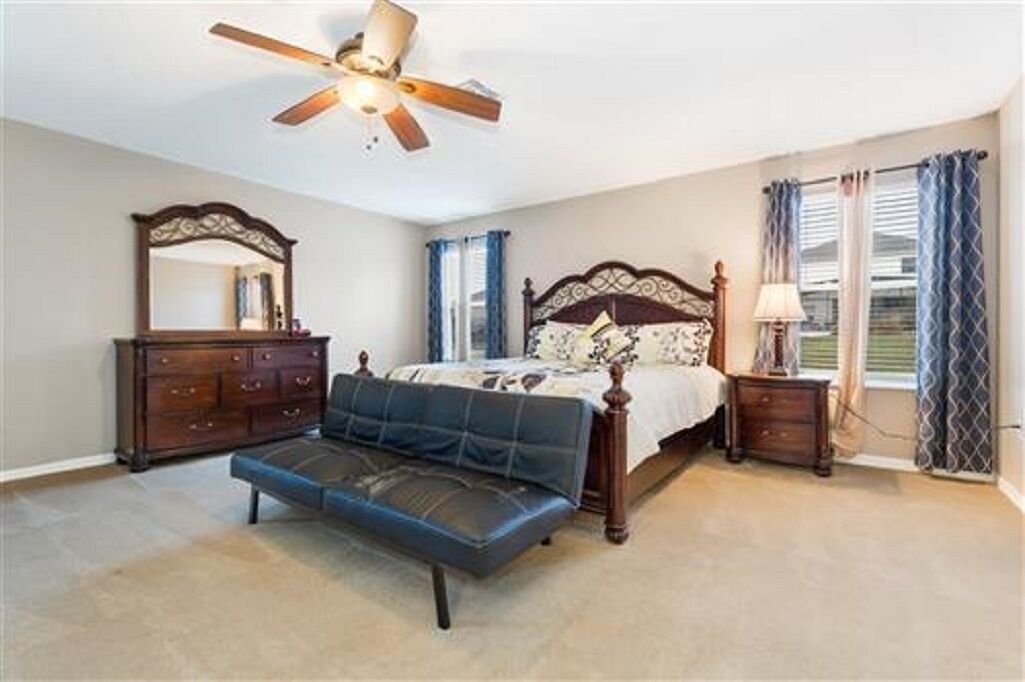 4 bedrooms