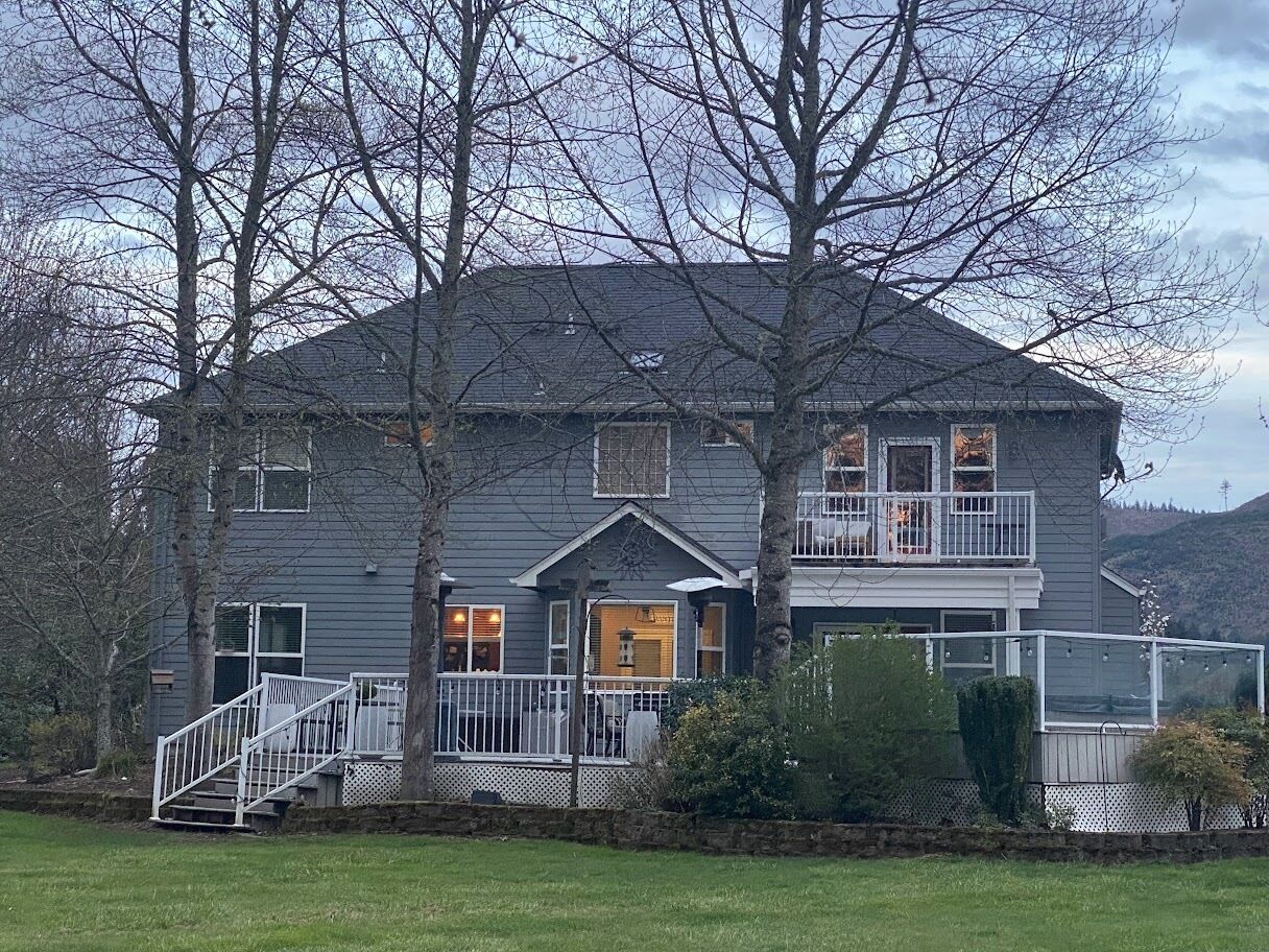 Private country property only minutes from town.