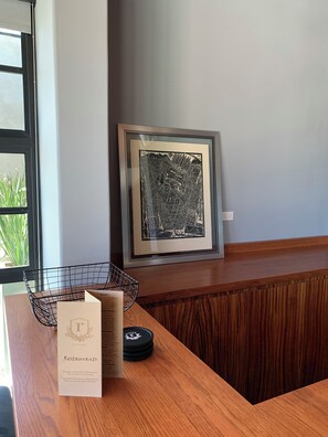 Lobby - Bungalo with a view of the city in the Heart of Ensenada.  (Ensenada)