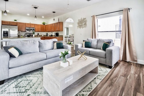 Spacious 4BR Home | Perfect for Families