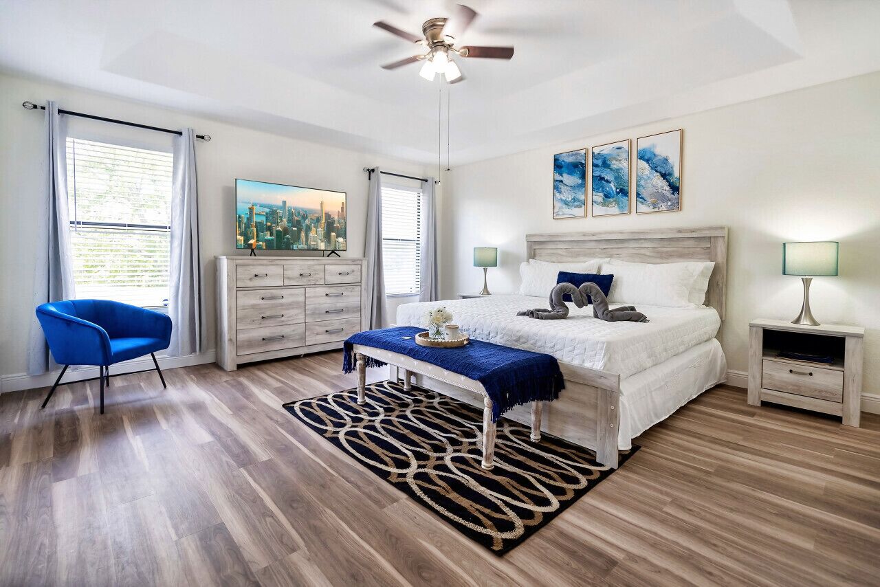 4 chambres, fer et planche à repasser, lit parapluie, Wi-Fi