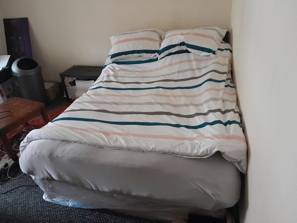 Apartment | 4 bedrooms, free WiFi, bed sheets