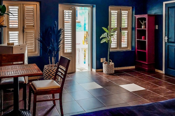 Literie de qualité supérieure, surmatelas, décoration personnalisée