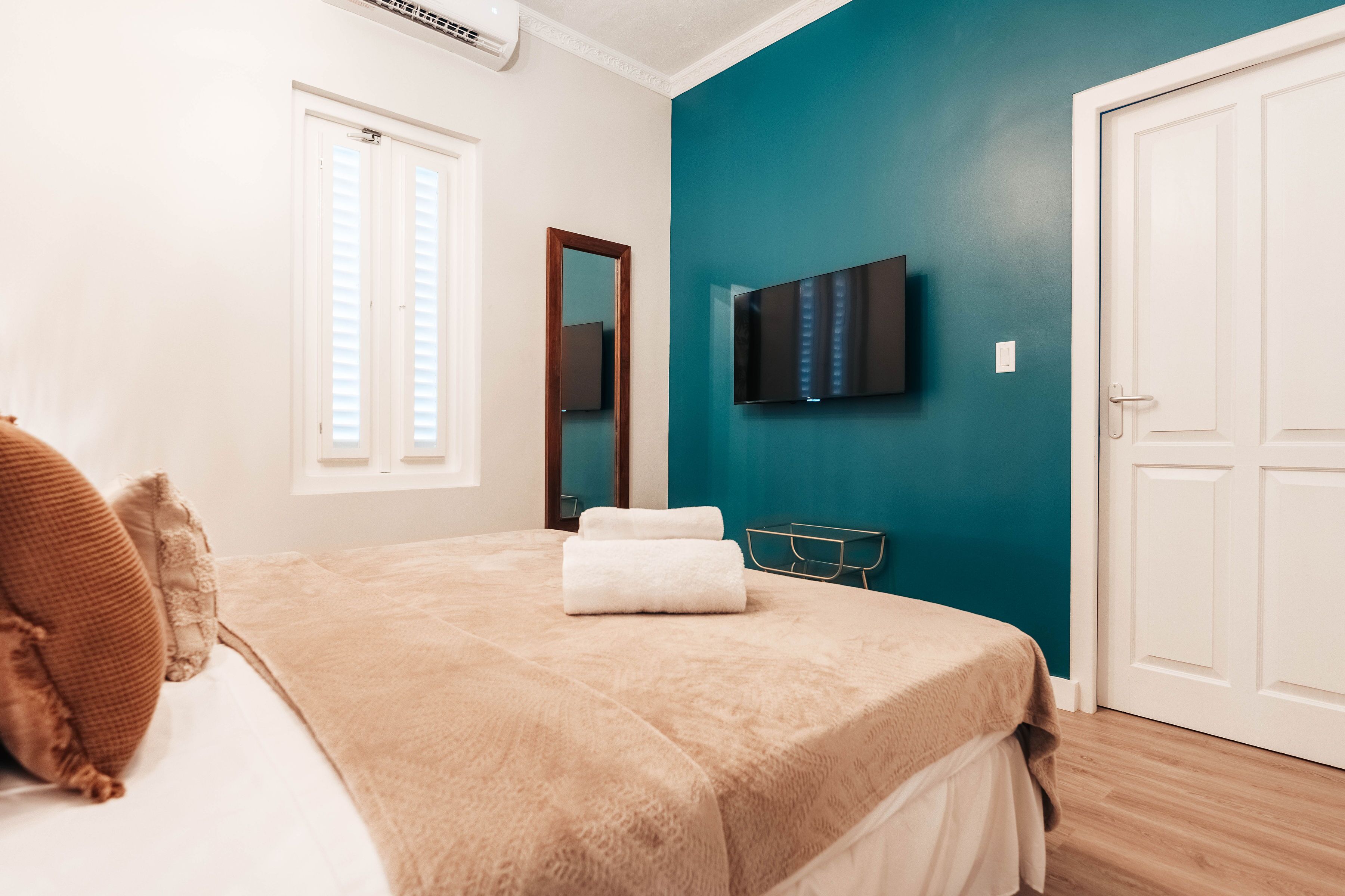 Junior Single Room | Premium bedding, pillowtop beds, individually decorated