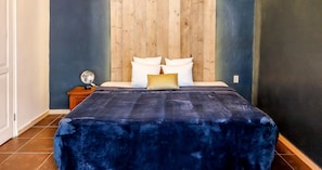 Deluxe Studio Suite