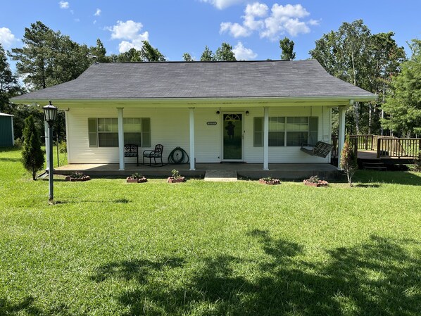 Exterior - Private home in the country with parking on site (Independence)