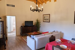 Casa do Feitor | 起居区 | 平板电视