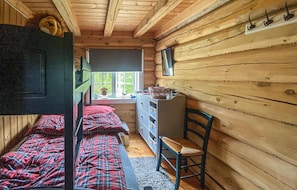 3 habitaciones y cuna de viaje 