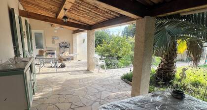 Maison/Gite/Cottage classé 1 étoile, avec piscine hors sol, jardin.