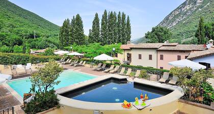 Stunning apartment in Foligno with WiFi
