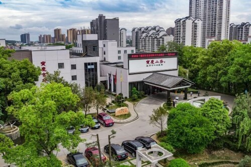 Baoqing Villa