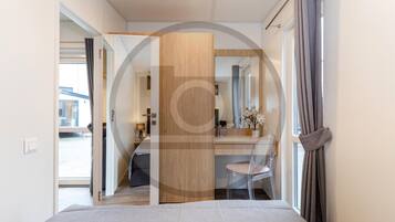 1 bedroom, free WiFi, bed sheets