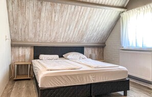 4 dormitorios, cuna de viaje, wifi gratis