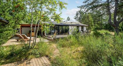 2 bedroom awesome home in Vig