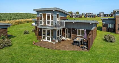 Cozy home in Faaborg with sauna