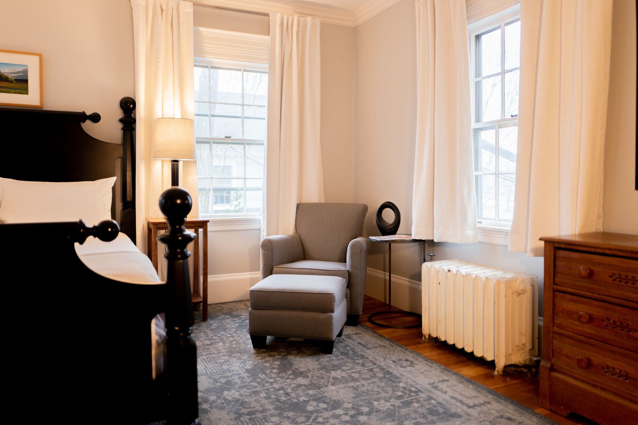 deluxe triple room | hypo-allergenic bedding, laptop workspace, free wifi, bed sheets