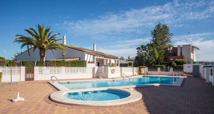 2 bedroom beach front home in Sagunto